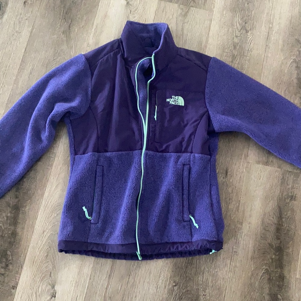 Women’s North face full zip